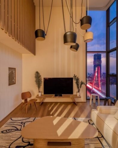 LOFTHOUSE | THE OPERA