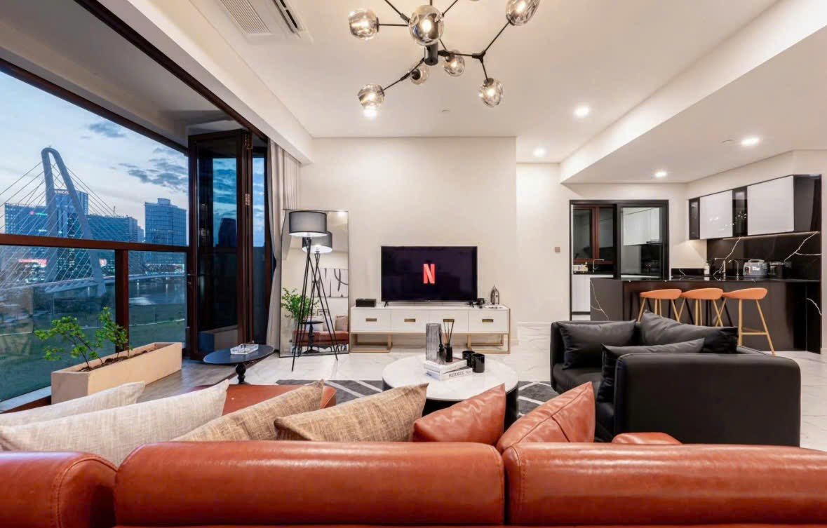 The Metropole | Galleria Residence